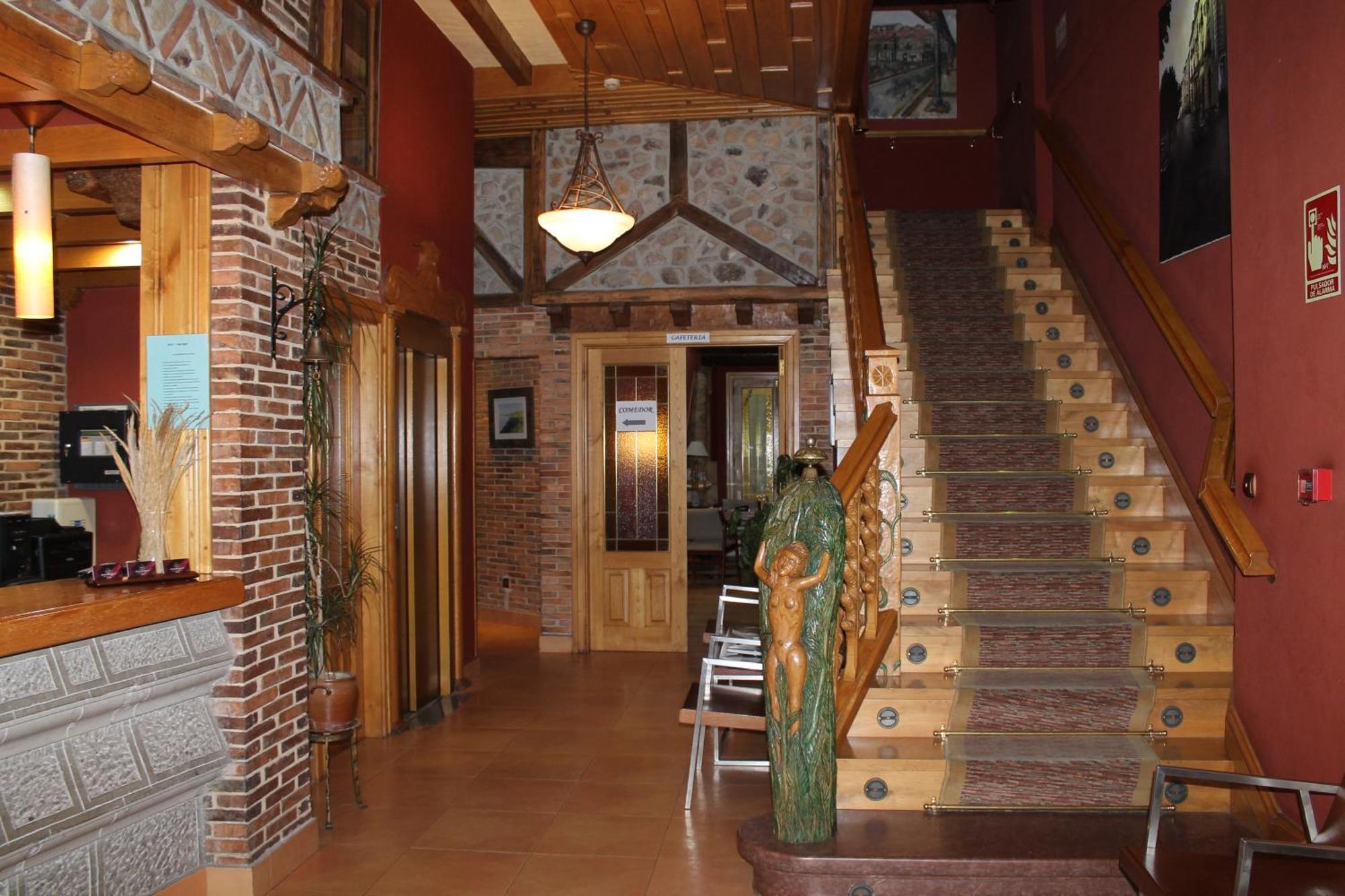 Hotel San Roque رينوسا المظهر الخارجي الصورة