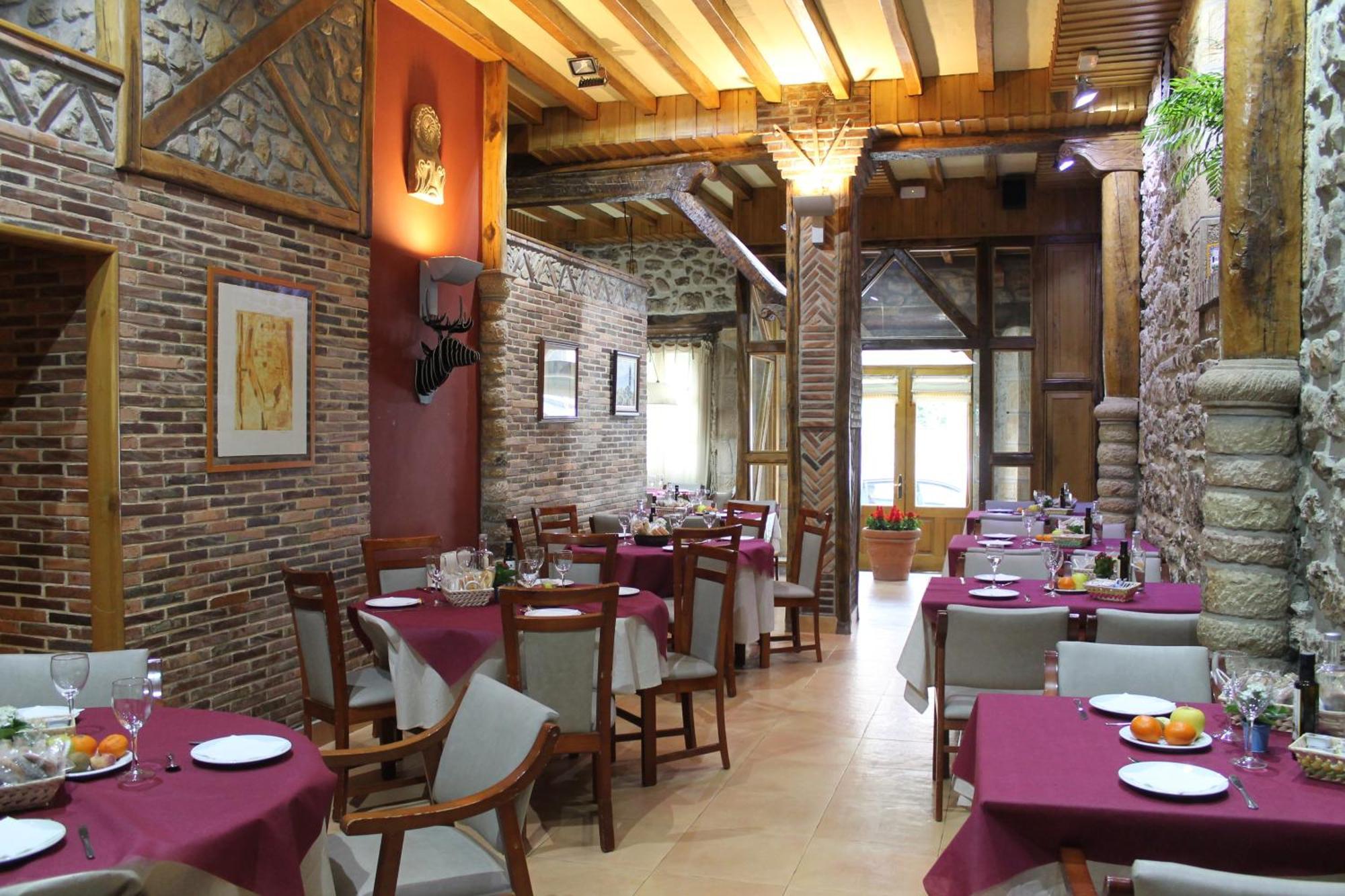 Hotel San Roque رينوسا المظهر الخارجي الصورة