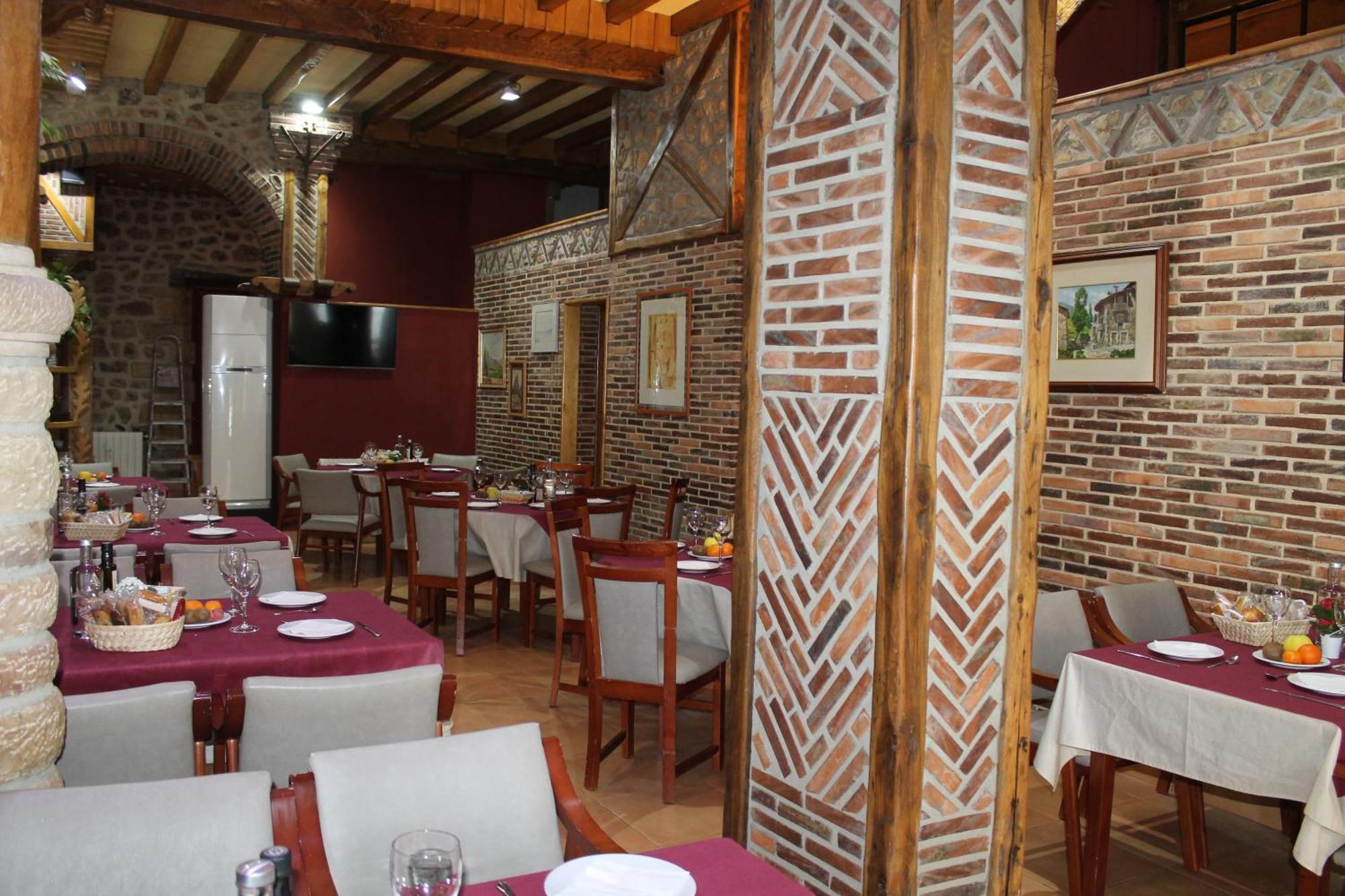 Hotel San Roque رينوسا المظهر الخارجي الصورة