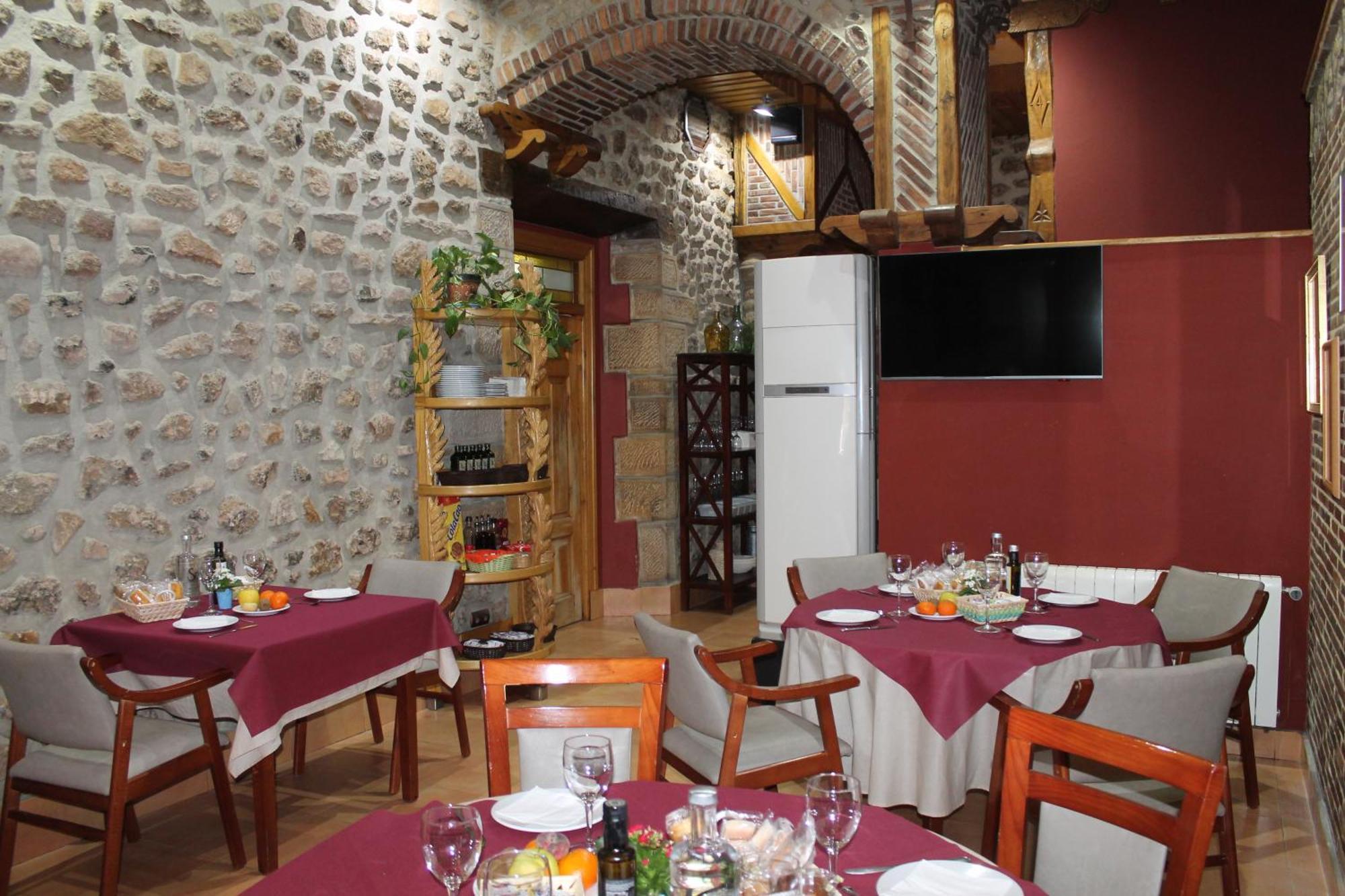 Hotel San Roque رينوسا المظهر الخارجي الصورة