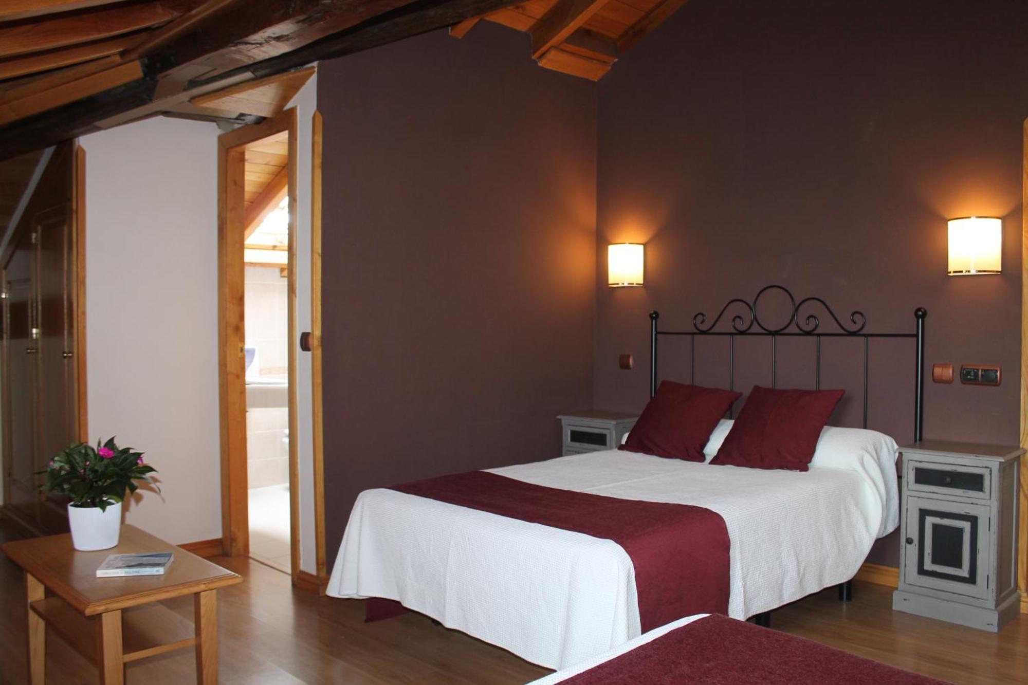 Hotel San Roque رينوسا المظهر الخارجي الصورة