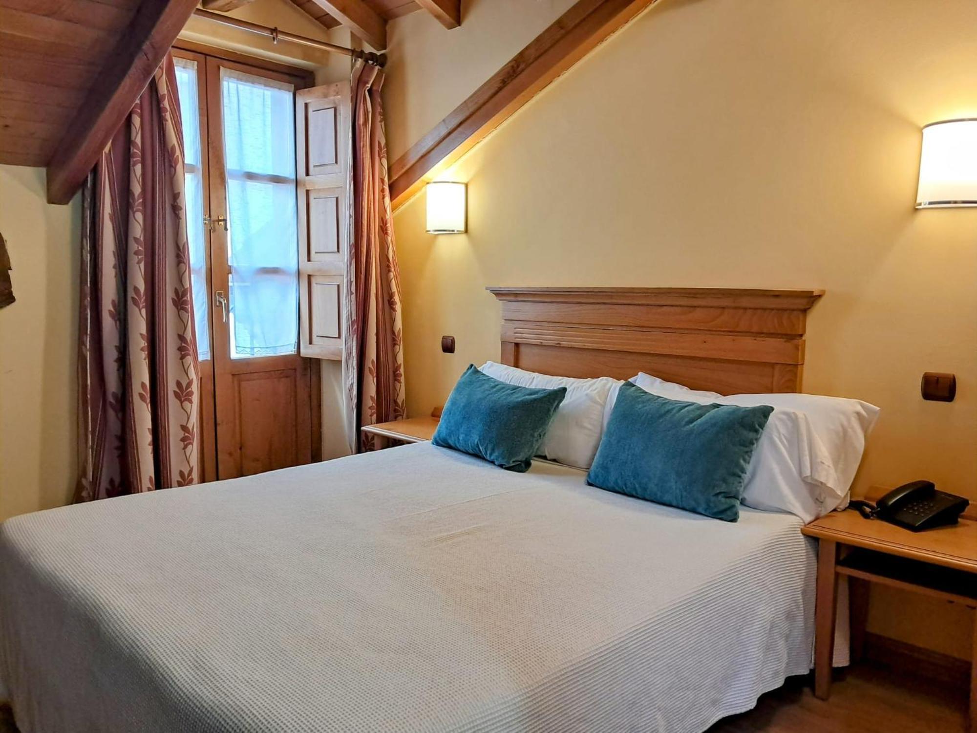Hotel San Roque رينوسا المظهر الخارجي الصورة