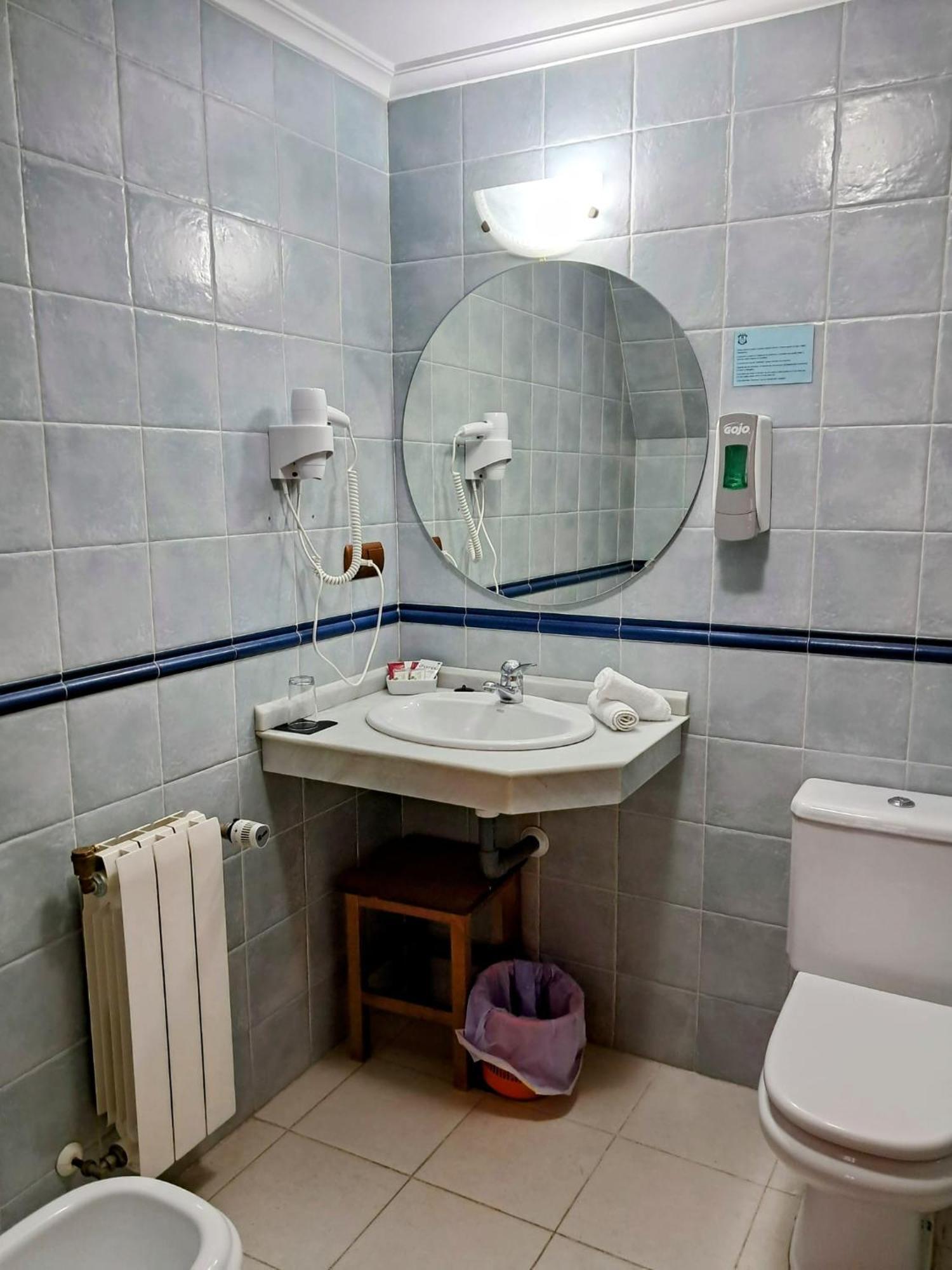 Hotel San Roque رينوسا المظهر الخارجي الصورة
