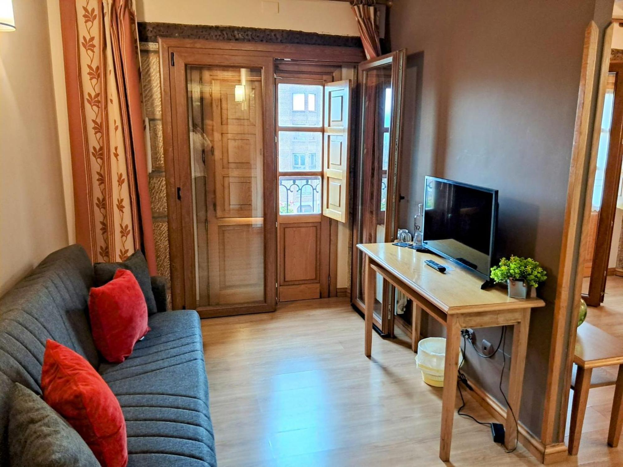 Hotel San Roque رينوسا المظهر الخارجي الصورة