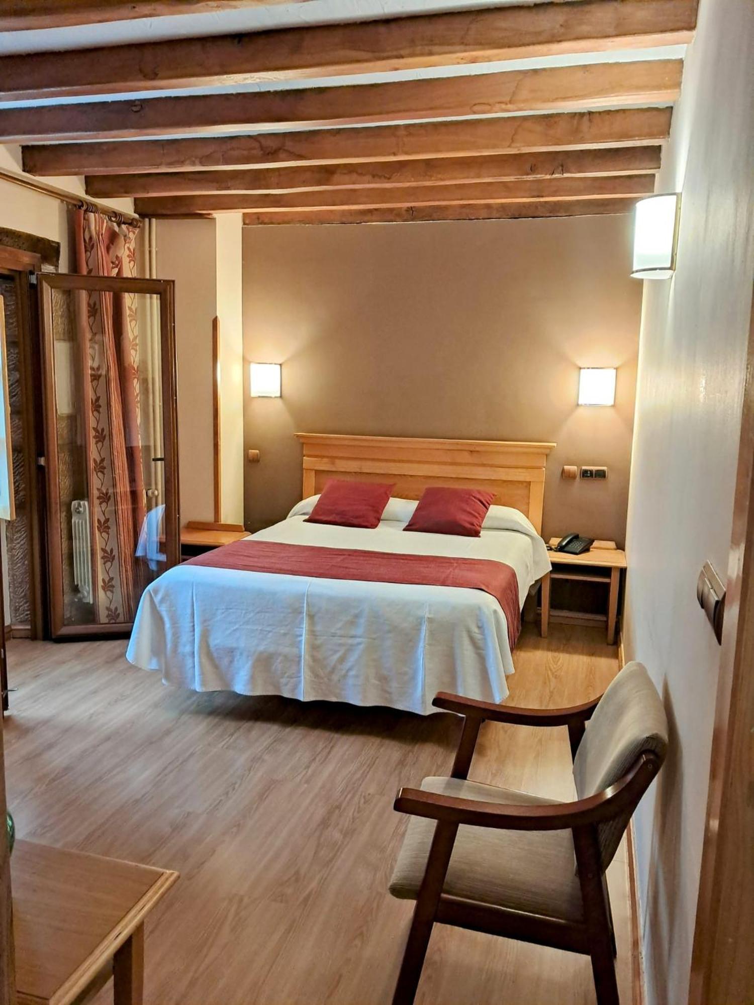 Hotel San Roque رينوسا المظهر الخارجي الصورة