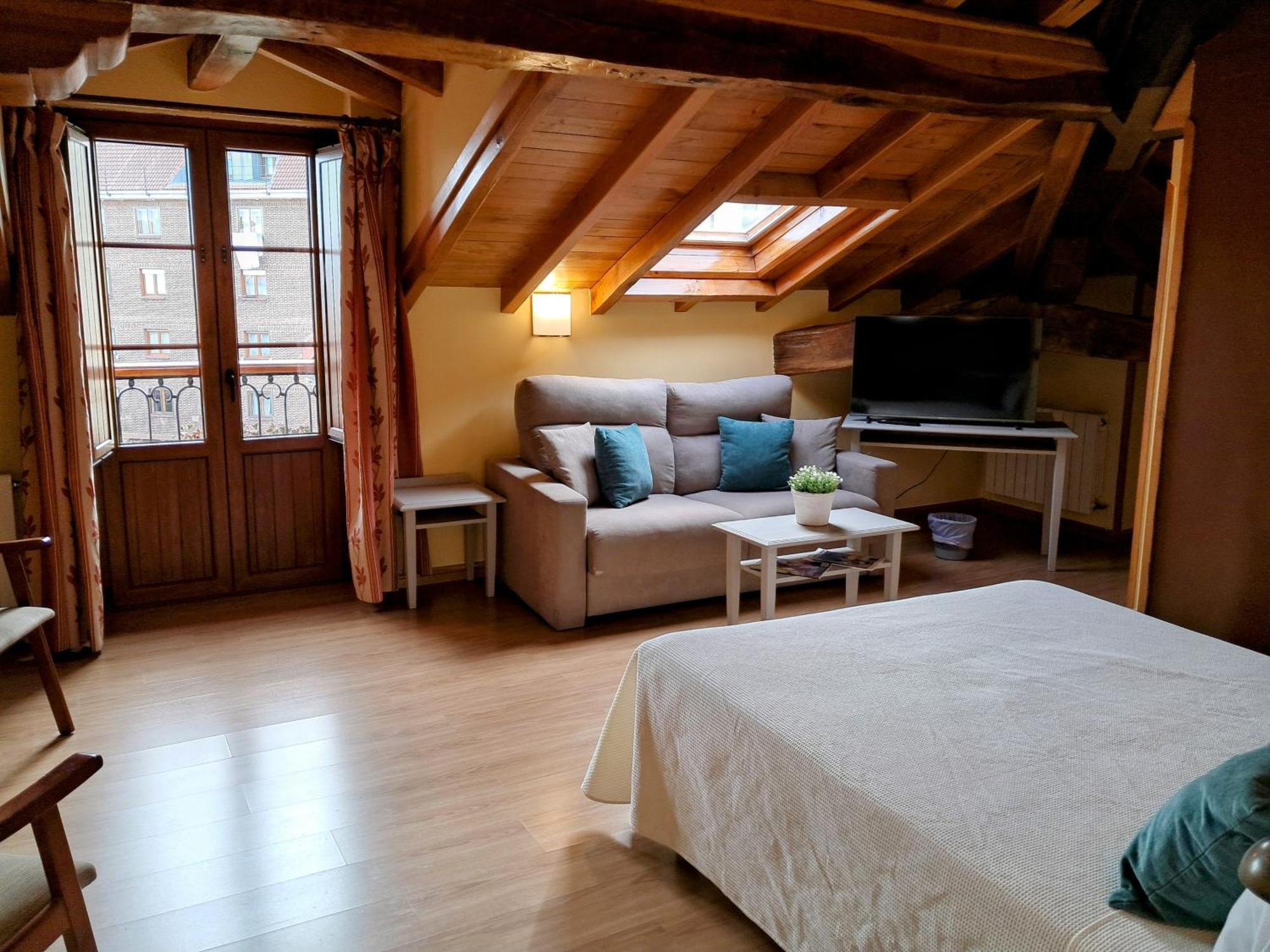 Hotel San Roque رينوسا المظهر الخارجي الصورة