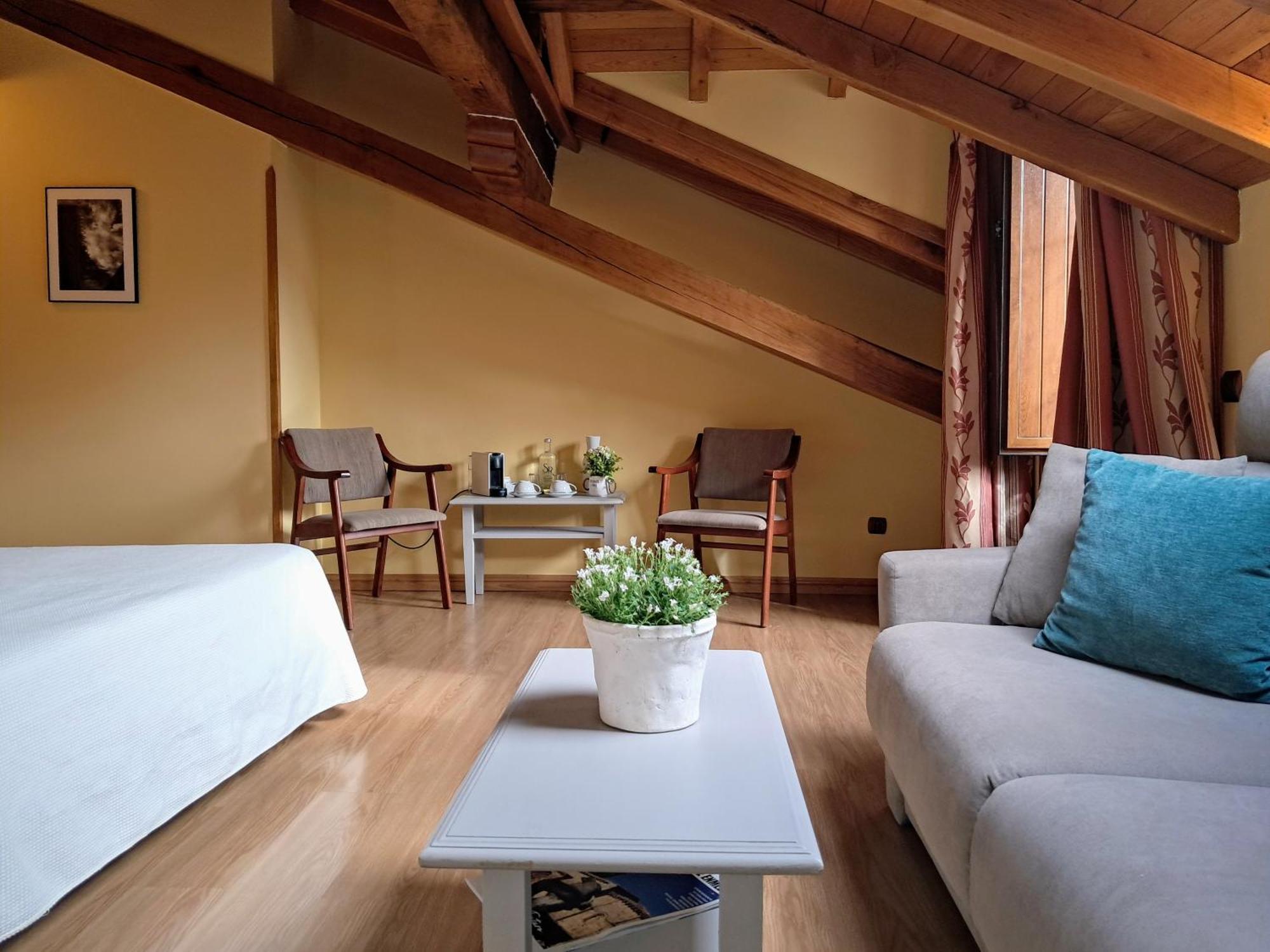 Hotel San Roque رينوسا المظهر الخارجي الصورة